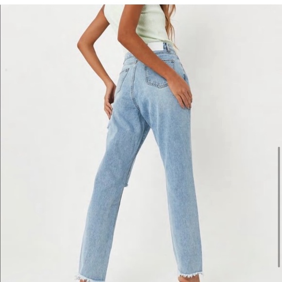 Missguided Light Blue Distressed High Waisted Straight Thigh Slash Jeans NWT 4L - Picture 4 of 16